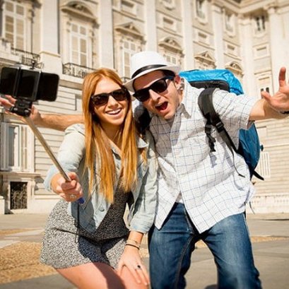 6 ประเทศห้ามใช้ไม้เซลฟี่ ที่นักท่องเที่ยวต้องรู้!