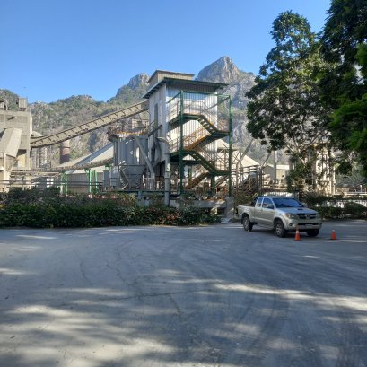 งานติดตั้งแผ่น RaisedFloor HPL Woodcore 