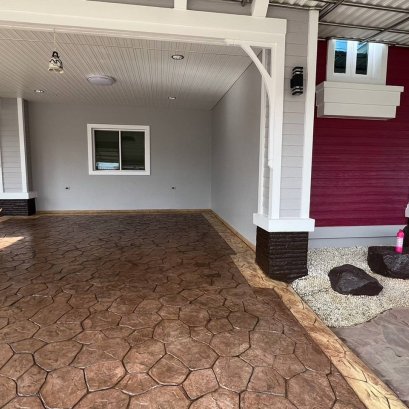 ออกแบบฝ้าโดยใช้เส้นเบรคสีทอง