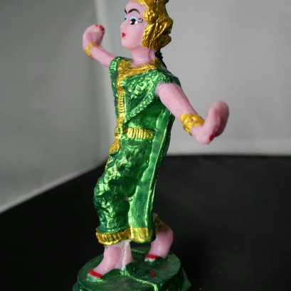 thai dancers