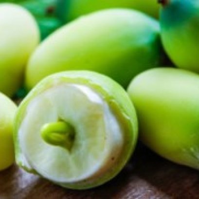 常吃新鲜莲子清凉减肥抗衰老