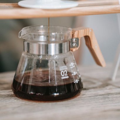 วิธีทำกาแฟดริปบนฐานรองดริป (drip stand)