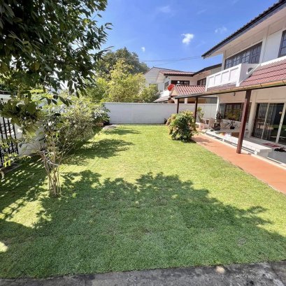 ปูหญ้านวลน้อย 71 ตรม. เสรีไทย