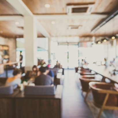 รถเข็นในร้านอาหาร