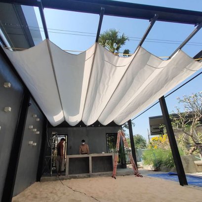 บ้านพักขอนแก่น หลังคาเลื่อนผ้าใบ