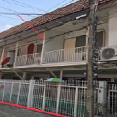 Townhouse for sale, Soi Phopan Intersection 13, Asoke-Din Daeng Road.