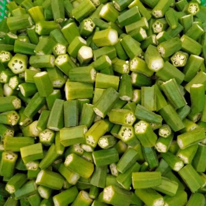Okra, cut into pieces