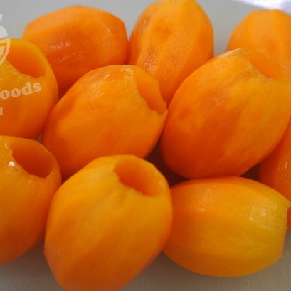 Sweet yellow marian plum