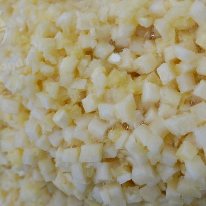 สับปะรดหั่นเต๋า