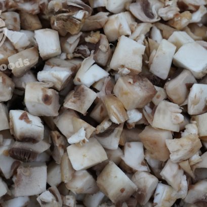 Champignon mushrooms diced