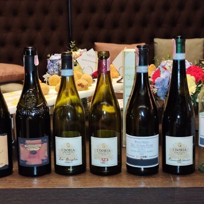 Alessi and Doria di Montalto wineries, both from the Oltrepo' Pavese area, with their wines arriving for the first time on the Thai market and now available.