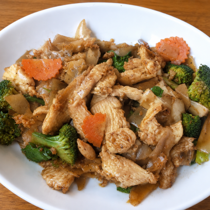 CHINESE SOY SAUCE NOODLE