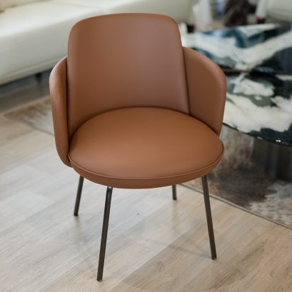 Merwyn Chair
