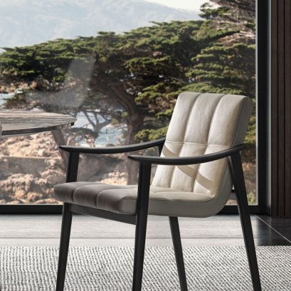 Fynn &nbsp;Armchair