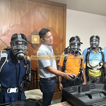 ผลงานส่งมอบ ชุดเครื่องช่วยในการหายใจแบบสะพายหลัง (SCBA)