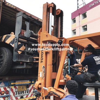 ส่งออก FORKLIFT 10ตัน ไปเวียดนาม 