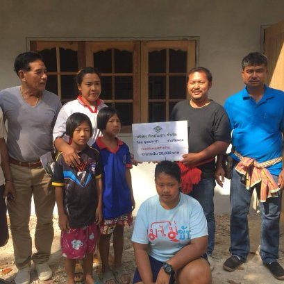 Support to build a house