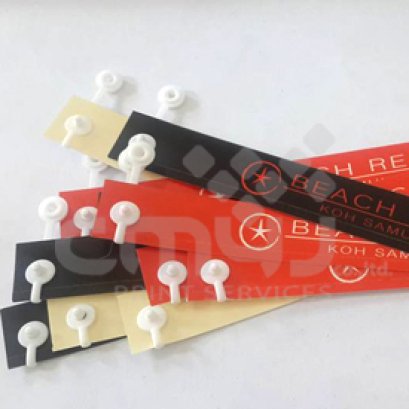 สายรัดข้อมือแบบกระดุม