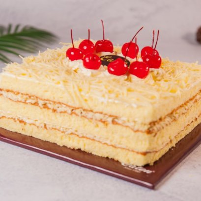 Cheese Love Cake 7&quot;