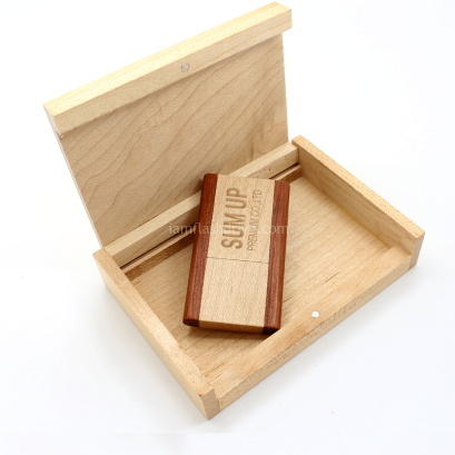 กล่องไม้ l USB Box 26