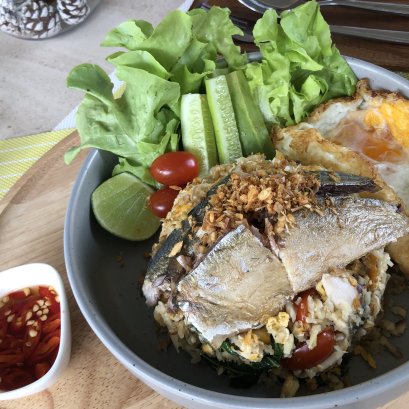 ข้าวผัดปลาทู
