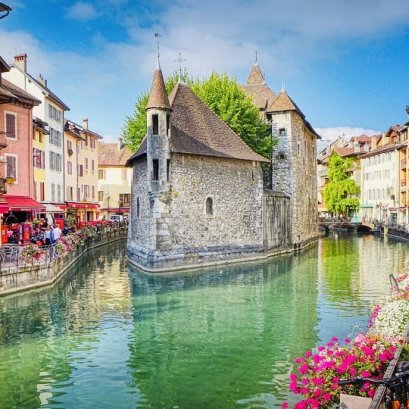 เดินทางมาเที่ยวฝรั่งเศสพลาดที่จะมาท่องเที่ยวหอไอเฟล