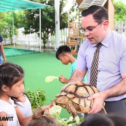 Tortoise with T.Robert 