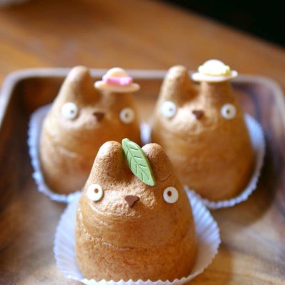 เมื่อชีวิตขาดหวานไม่ได้ TOTORO SO CUTE  โทโทโระ คาเฟ่ Shirohige Cream Puff Factory