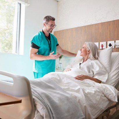 เลือกเตียงผู้ป่วยอย่างไรให้เหมาะสมกับผู้ป่วยติดเตียง