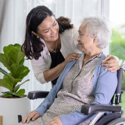 5 ข้อดีของการใช้งานรถเข็นไฟฟ้าสำหรับผู้สูงอายุ