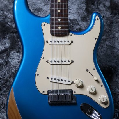 Fender American Standard Ocean Turquise 2001 Limited Color (3.6kg)