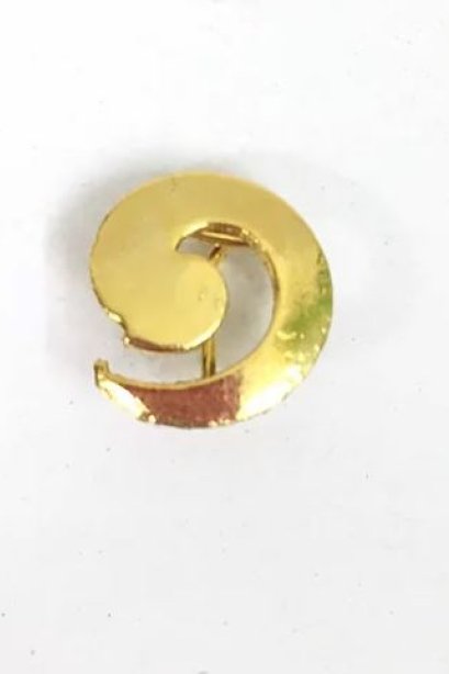 เลขยุวกาชาด โลหะ 1