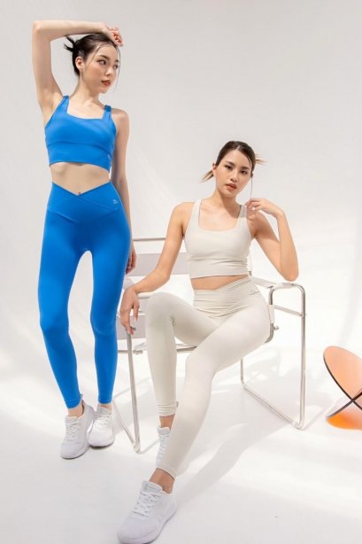 Yuri yoga and fitness sporty set