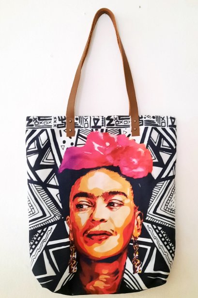 กระเป๋าFrida / กระเป๋าผ้าแคนวาส / กระเป๋าผ้า / จัดส่งฟรี