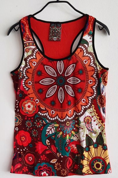 เสื้อแขนกุด / เสื้อแขนกุดพิมพ์ลาย