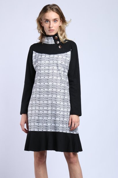 เดรสคอเต่า / เดรสแขนยาว / จัดส่งฟรี