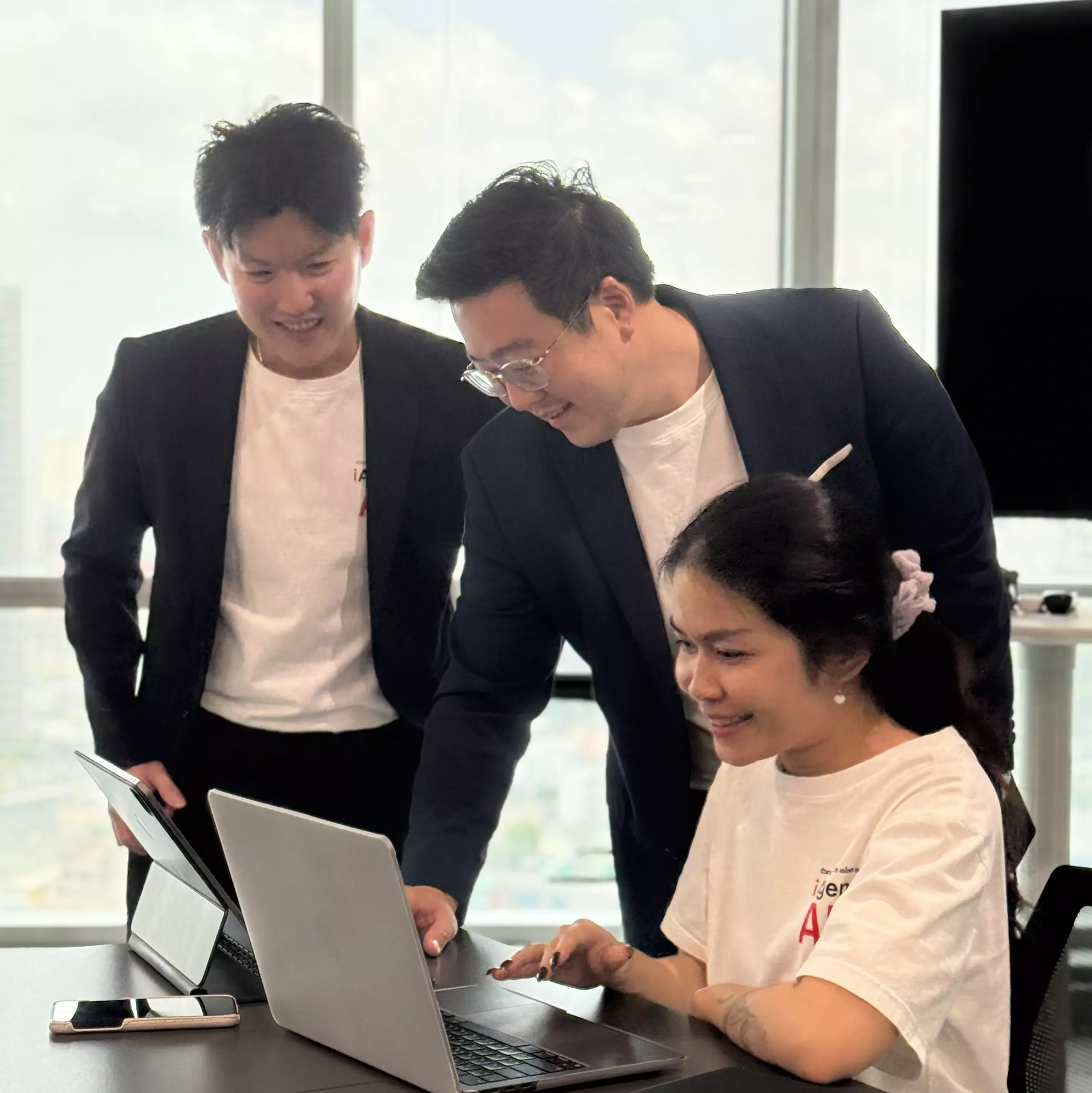 iAgencyAIA สนับสนุนระบบหลังบ้าน ให้ตัวแทนในสายงาน iAgencyAIA สนับสนุนระบบหลังบ้าน ให้ตัวแทนในสายงาน