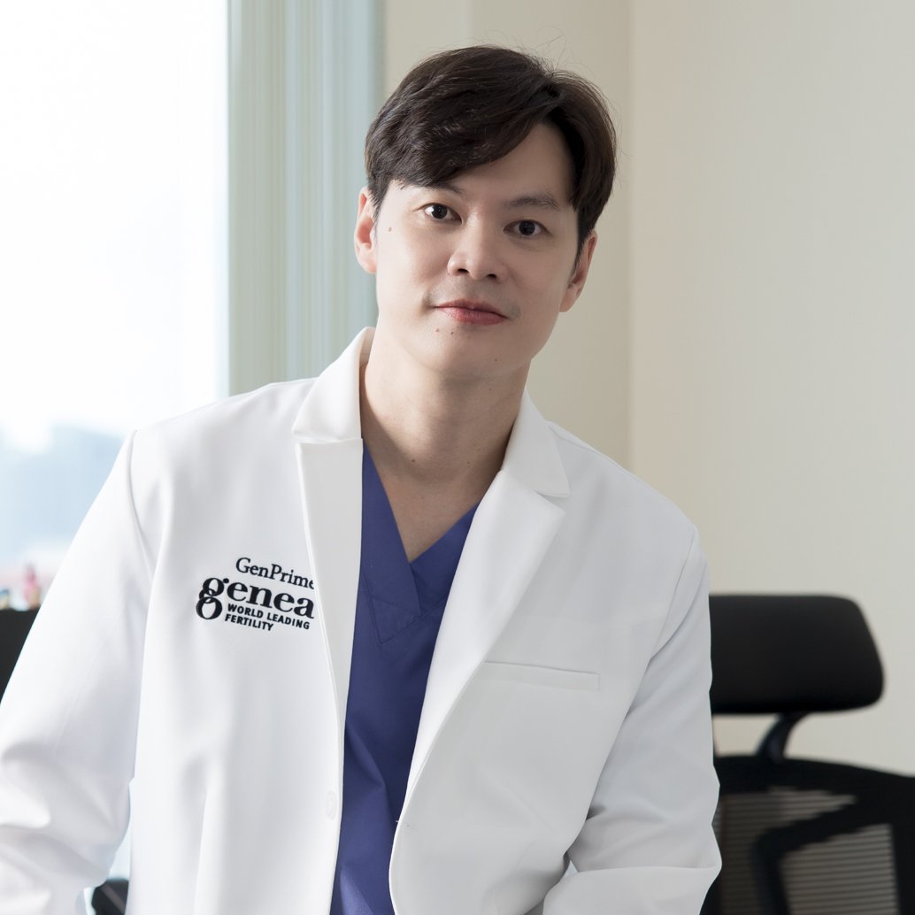 Genea 吉尼亚 Dr. Pokpong Pansrikaew 官方专家照片