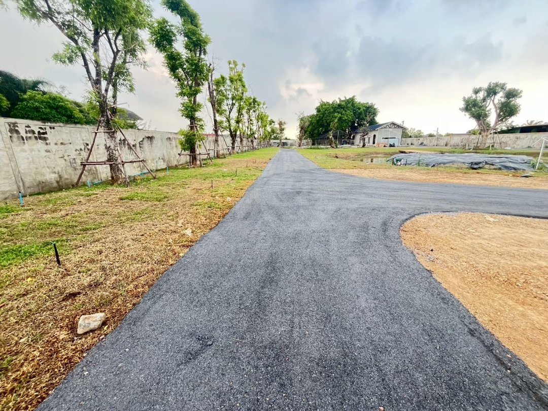 งานหินเกล็ดทางเดินและพื้นที่สวน รูปที่ 1