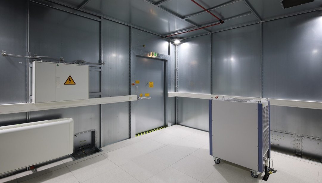 Emc Test Room - eishineng.co.th