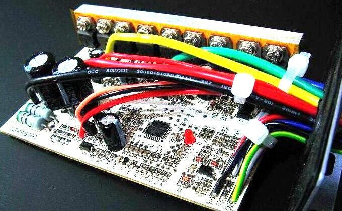 E-Bike Control System: Operation and Customization