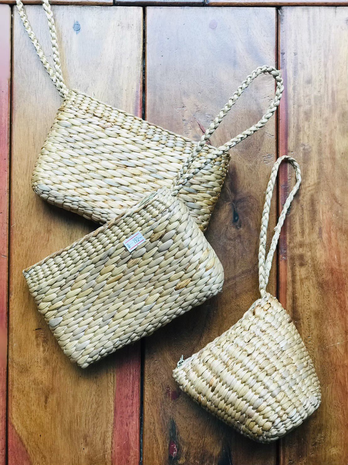 Water hyacinth handbag pickacraft