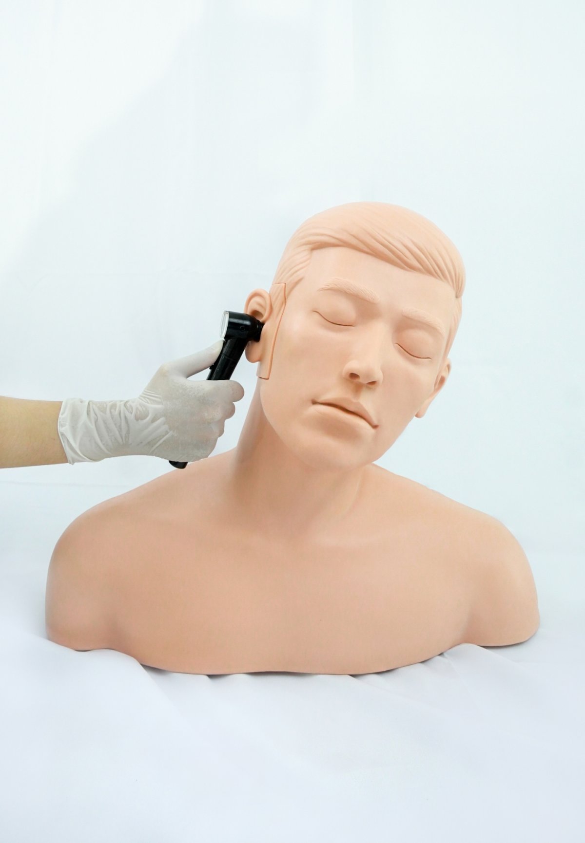 E009 หุ่นฝึกการตรวจหู / External Ear Examination Model