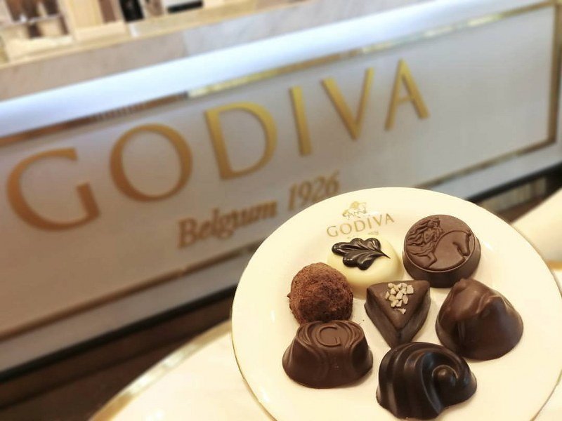 ช็อกโกแลตพรีเมียมจากเบลเยี่ยม GODIVA พร้อมไอศกรีมซอฟท์เสิร์ฟ รสชาติเข้มข้น ช็อกโกแลตพรีเมียมจากเบลเยี่ยม GODIVA พร้อมไอศกรีมซอฟท์เสิร์ฟ รสชาติเข้มข้น