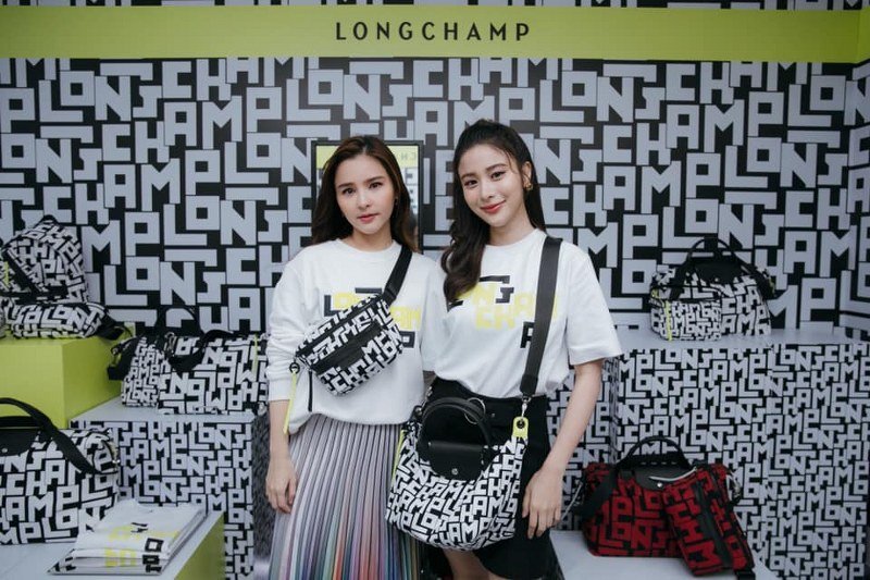 Longchamp LGP Pop-up Store นิทรรศการสุดล้ำ ส่องแฟชั่นสไตล์โมโนแกรมที่ไม่ธรรมดา Longchamp LGP Pop-up Store นิทรรศการสุดล้ำ ส่องแฟชั่นสไตล์โมโนแกรมที่ไม่ธรรมดา