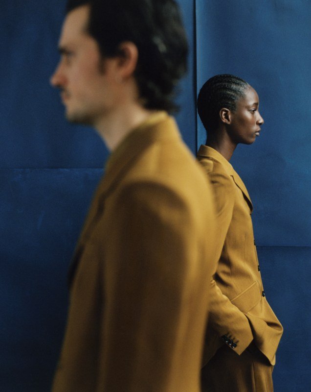 PAUL SMITH ดึงจุดสนใจไปยังกลุ่มคนมากพรสวรรค์ชาวอังกฤษ แคมเปญสำหรับ AUTUMN-WINTER 2021  PAUL SMITH ดึงจุดสนใจไปยังกลุ่มคนมากพรสวรรค์ชาวอังกฤษ แคมเปญสำหรับ AUTUMN-WINTER 2021