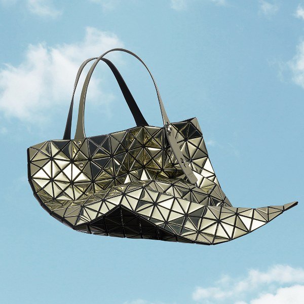 BAO BAO ISSEY MIYAKE AW20 / JUNE 2020 BAO BAO ISSEY MIYAKE AW20 / JUNE 2020