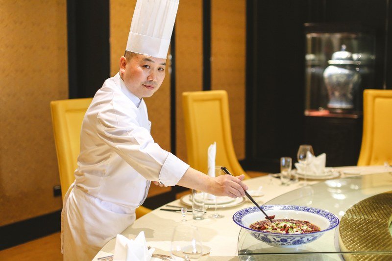 InterContinental Hua Hin Resort เชิญลิ้มรสอาหารจีนต้นตำรับมณฑลเสฉวน ฝีมือเชฟ “ถัง ซิ่งผิง” 