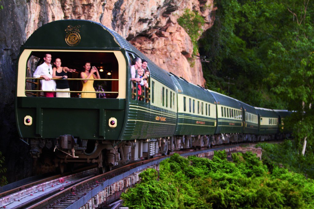 นอนรถไฟ ไปเที่ยวสิงคโปร์ กับ Eastern & Oriental Express  นอนรถไฟ ไปเที่ยวสิงคโปร์ กับ Eastern & Oriental Express