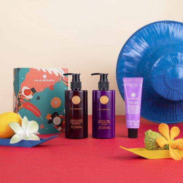 “HARNN” มอบ ‘ความสุข’ กับ “Festive Collection 2020” สุดพิเศษ “HARNN x Jirayu Koo”  “HARNN” มอบ ‘ความสุข’ กับ “Festive Collection 2020” สุดพิเศษ “HARNN x Jirayu Koo”